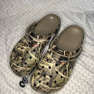 Camo crocs brand new size 12 mens max 4 real tree print